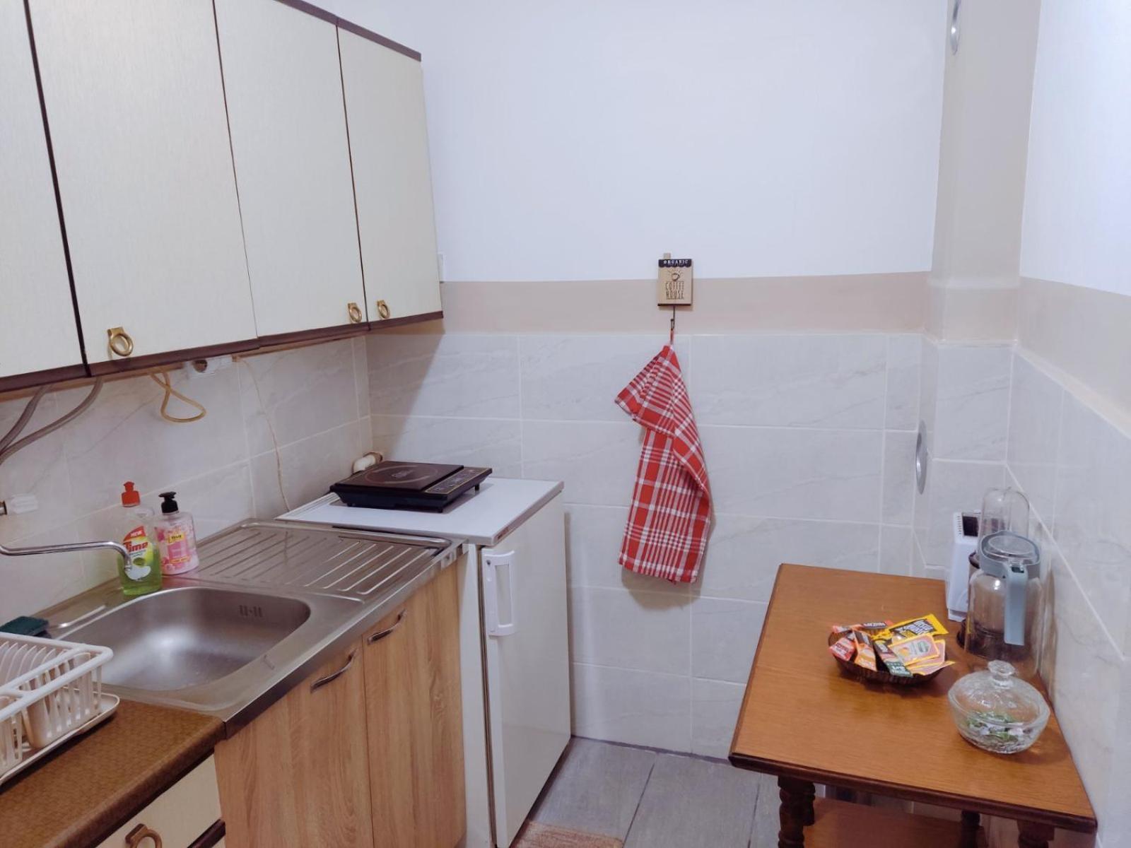 Apartman Kutak ピロト エクステリア 写真